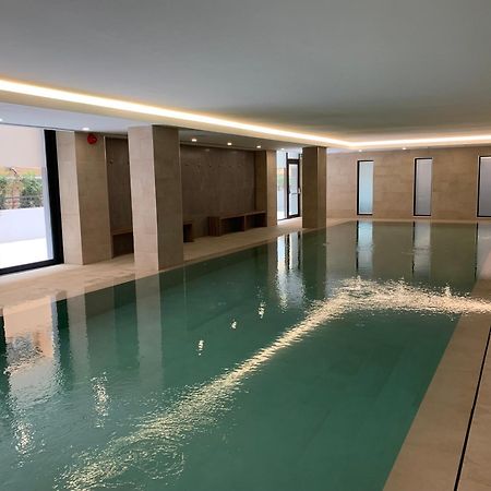 Brand New Luxury 1 Bed 2 Bath Apartment - Spa & Pool غيبرالتار المظهر الخارجي الصورة